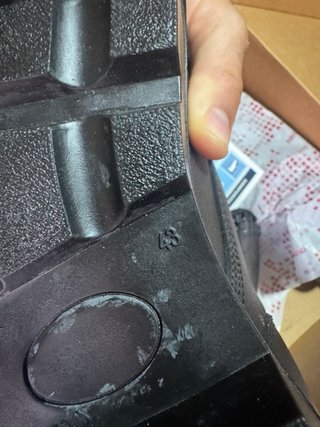 Bota de campaña Iturri cuero negra
