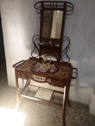 Mueble lavabo antiguo restaurado