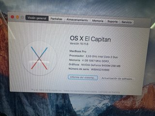 MacBook Pro Apple + Funda y Cargador