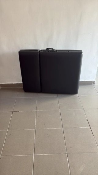Camilla plegable de masaje con funda
