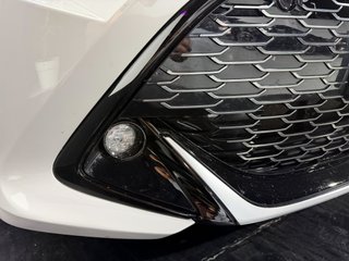 Toyota Corolla 2.0 180H GR-SPORT E-CVT