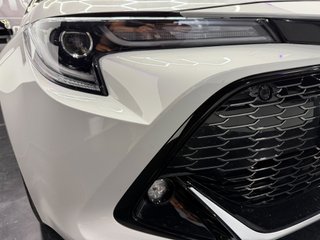Toyota Corolla 2.0 180H GR-SPORT E-CVT
