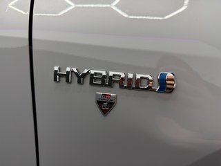 Toyota Corolla 2.0 180H GR-SPORT E-CVT