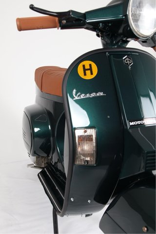 Vespa PK 125 totalmente restaurada