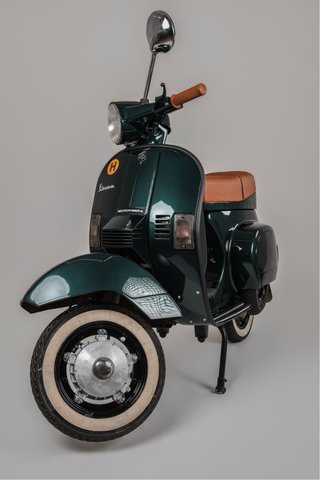 Vespa PK 125 totalmente restaurada