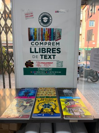 Disponemos de libros de 4-Eso de BAULA