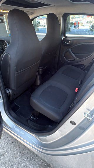 smart EQ forfour 2020