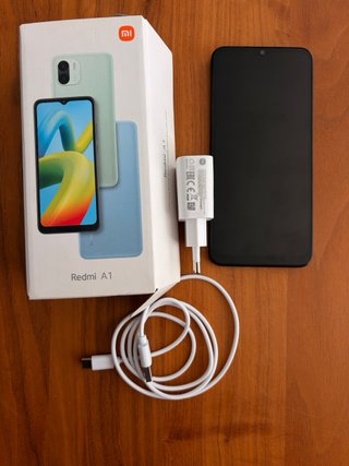 Xiaomi Redmi A1 32GB con caja y cargador