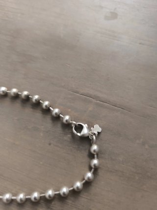 Pulsera de Bolas Plateada