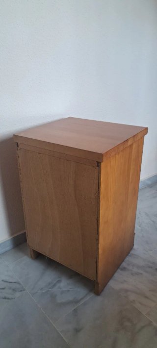 Mesita de noche provenzal madera