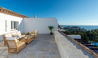 Ático en alquiler en Puerto Banús en Marbella