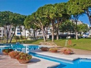 Ático en alquiler en Puerto Banús en Marbella