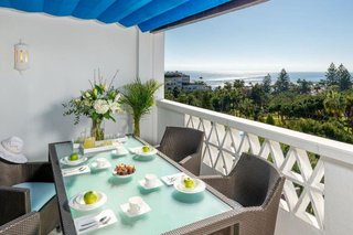 Ático en alquiler en Puerto Banús en Marbella