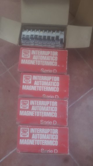 Interruptores Automáticos Magnetotérmicos Serie D