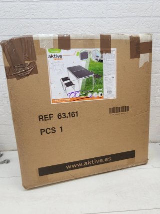 Mesa y 4 Sillas Camping Plegables