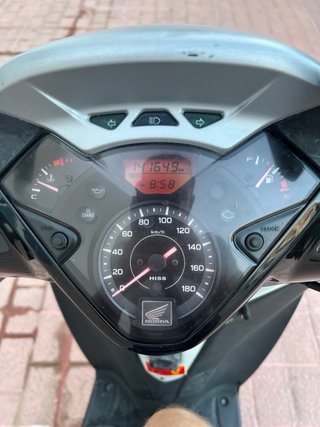 Honda SH 300 Scooter Blanca