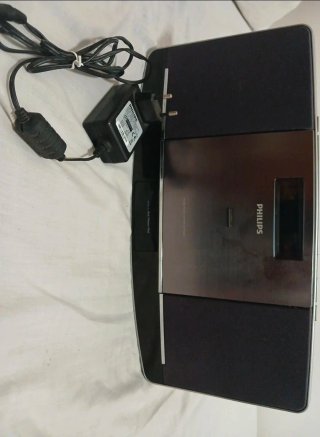 Sistema de música Philips DCM2060