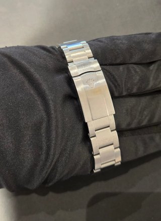 Rolex Oyster Perpetual 116000 caja y papeles