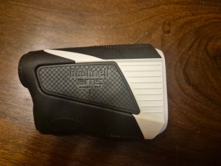 Telémetro Bushnell Tour V5