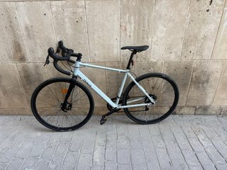 Bicicleta Triban RC 120 Talla M Gris Claro