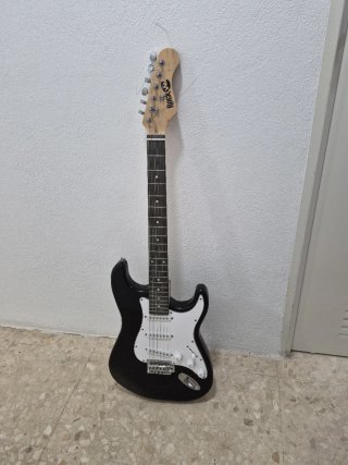 Guitarra Eléctrica Negra