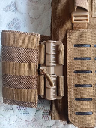 Chaleco portaplacas diseño Roc Lavc Emersongear