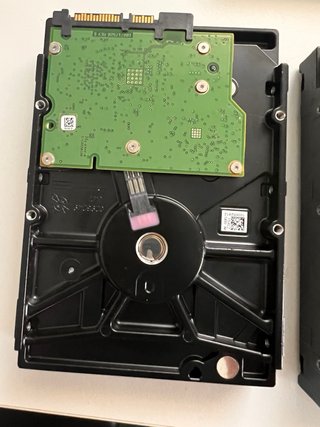 Discos Duros Seagate Barracuda 2TB SATA. 4 unidad