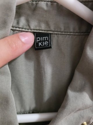 Camisa sin mangas verde militar *Venta rápida*