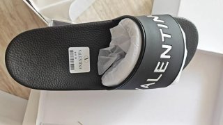 Chanclas Valentino Hombre Talla 39,40,41 Negras