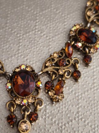 Conjunto Vintage Collar y Pendientes pedrería