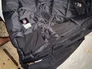 Parka Canada Goose Negra