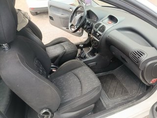 Peugeot 206 2.0 HDI 90CV