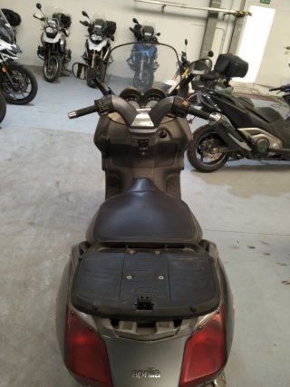 Piaggio Atlantic 125 Maxi Scooter