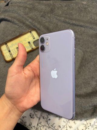 iPhone 11