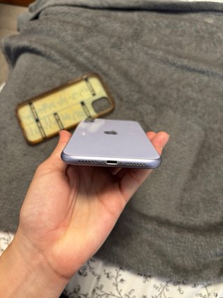 iPhone 11
