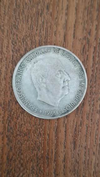 Moneda 100 Ptas Plata 1966*70 buena conservacion