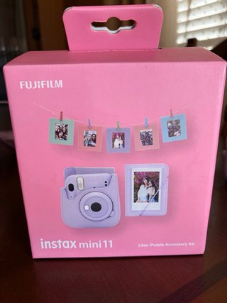Cámara Instax Mini 11 y Accesorios