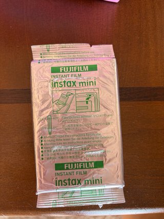 Cámara Instax Mini 11 y Accesorios