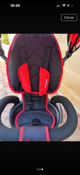 Triciclo Molto infantil rojo y negro