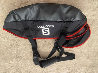 Mochila grande Salomon negra y roja
