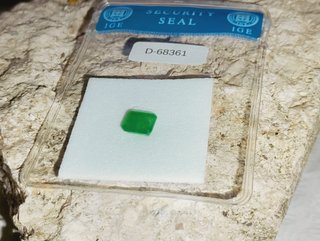 Esmeralda Natural Certificada IGE 1,41 ct Brasil