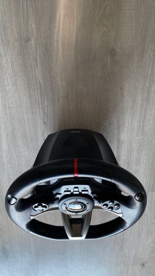 Volante y Pedales PS4 Hori