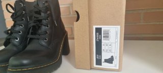 Botas Dr. Martens Jesy Sendal Talla 40 Nuevas