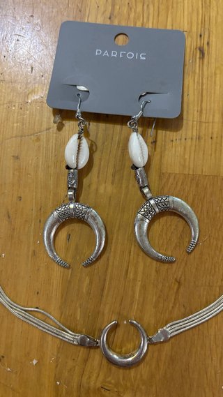 Conjunto Parfois Pendientes y Pulsera Luna