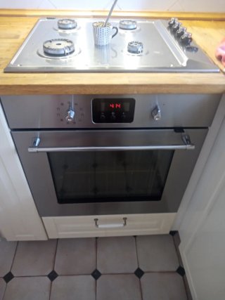 Horno Eléctrico EAS EMV70DTX de IKEA