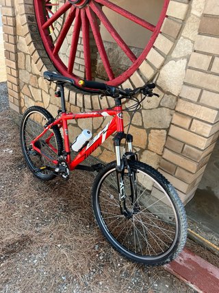 Bicicleta de Montaña BH Roja