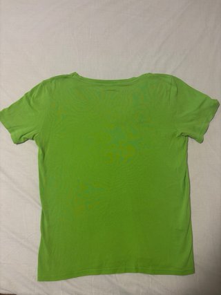 United Colors of Benetton camiseta verde cuello V