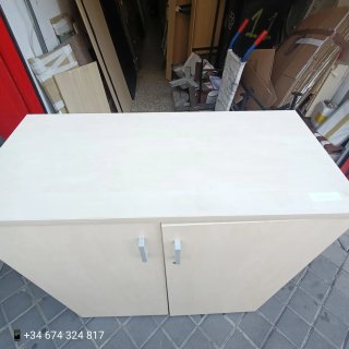 Armario con llave metal y madera