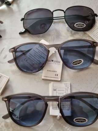 Lote  10 Gafas de Sol SEEVISION
