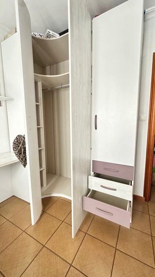 Dormitorio juvenil completo. URGE VENTA!